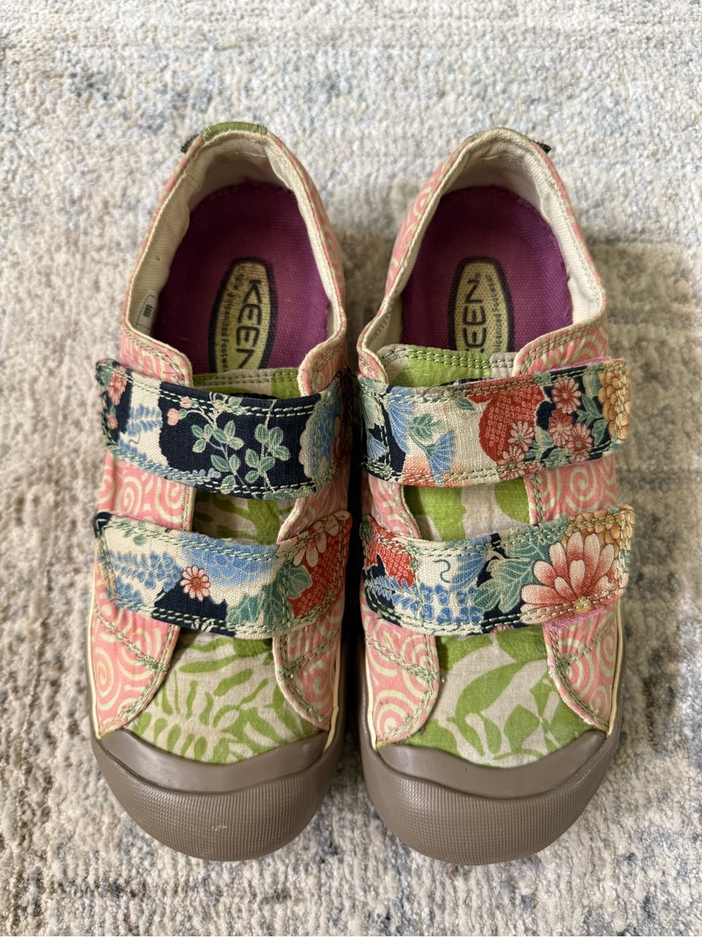 KEEN Women's Sula Floral Pattern Hook-and-Loop Sneakers Multicolor - Picture 4 of 15